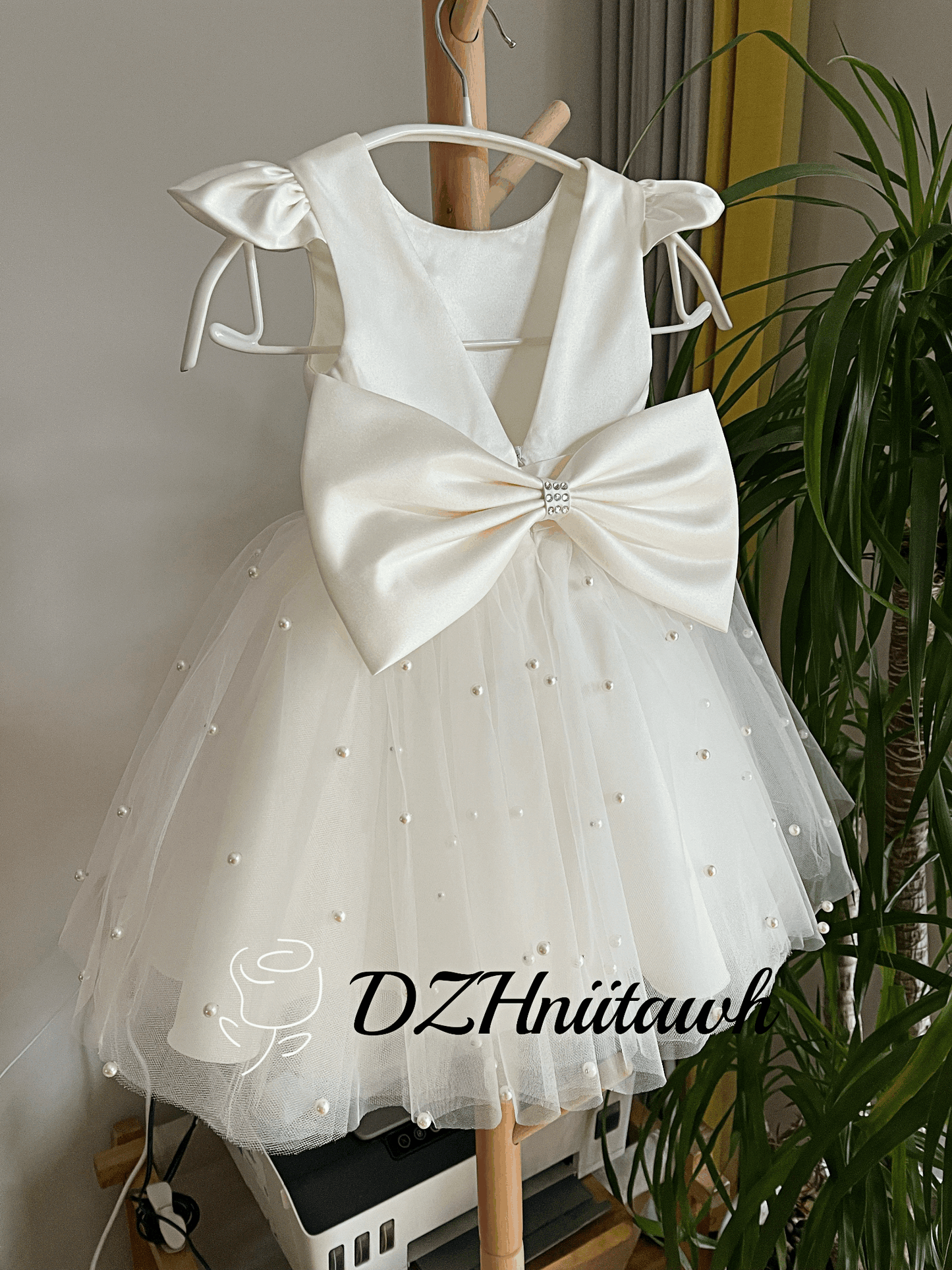 Light ivory flower girl dress with pearls, v back top flower girl dress, pearls tulle flower girl dress tea length, birthday communion tutu girl dress