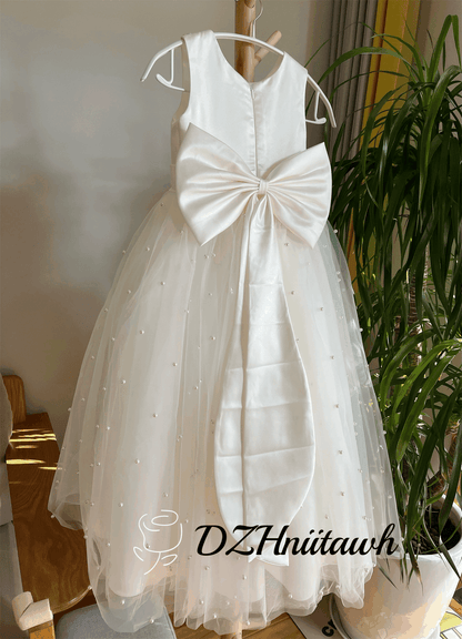 Light ivory flower girl dress, beaded neckline flower girl dress, tulle flower girl dress with pearls, elegant birthday girl dress, communion girl dress floor length