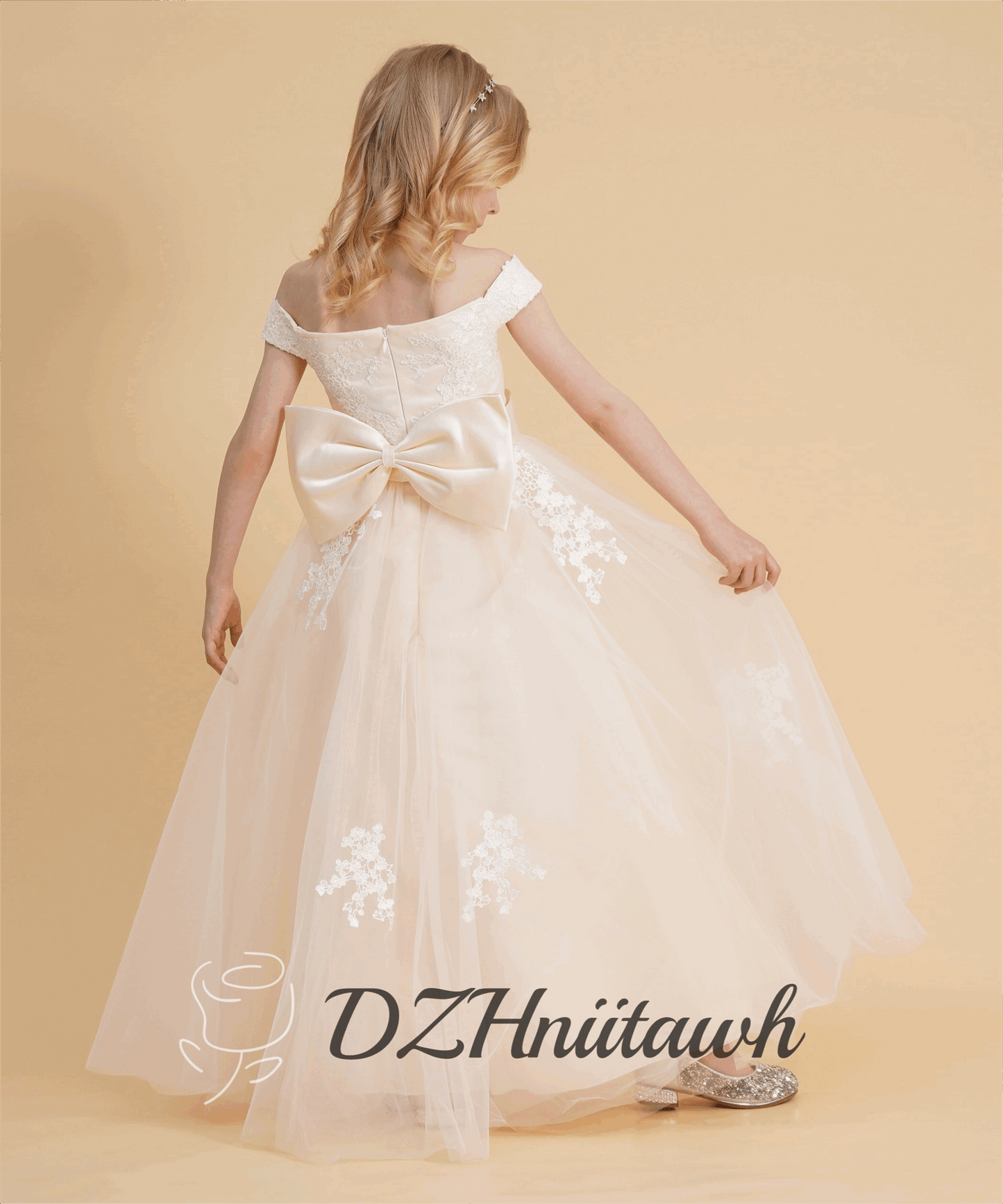 Lace champagne flower girl dress, off shoulder tulle flower girl dress, birthday girl dress with lace applique floor length