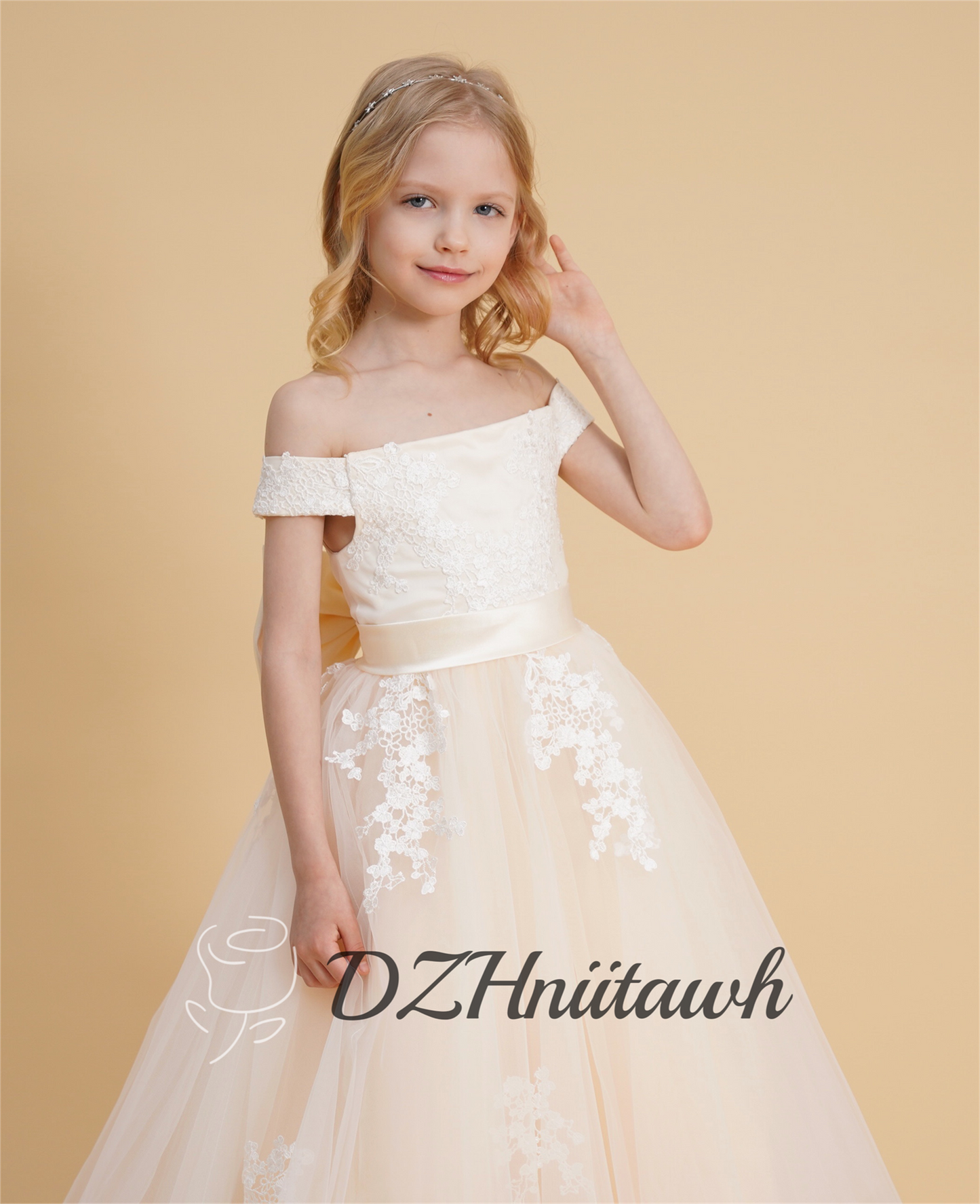 Lace champagne flower girl dress, off shoulder tulle flower girl dress, birthday girl dress with lace applique floor length