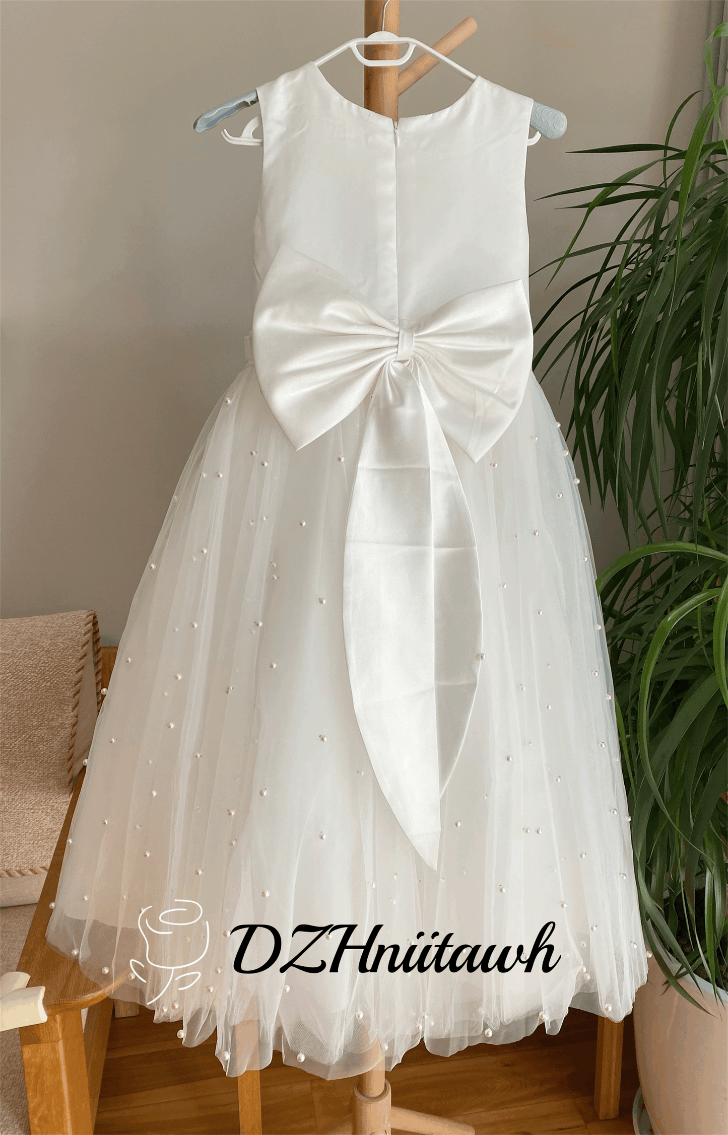 Off white flower girl dress, beaded neckline flower girl dress, tulle flower girl dress with pearls, elegant birthday girl dress, communion girl dress floor length