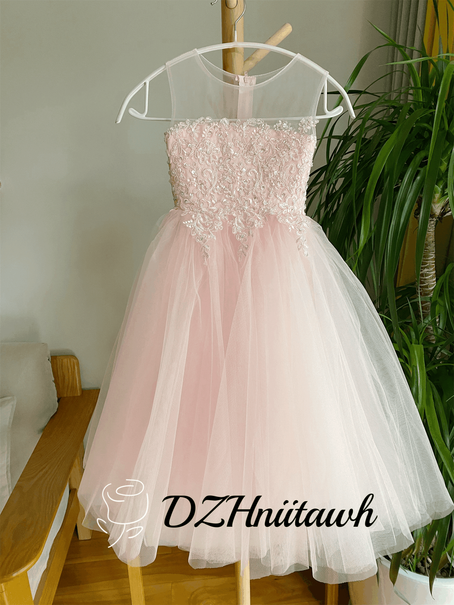 Lace flower girl dress, Beaded pink dress, tulle flower girl dress, communion dress